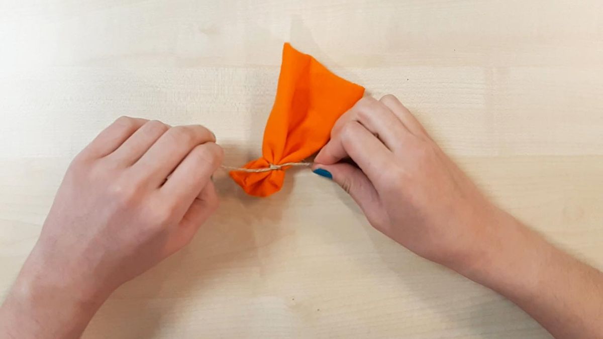 manualidades de tela materiales paso 2