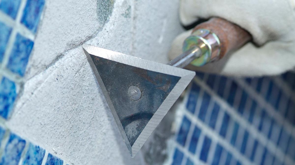 Reparación de grieta en piscina de gresite paso 2