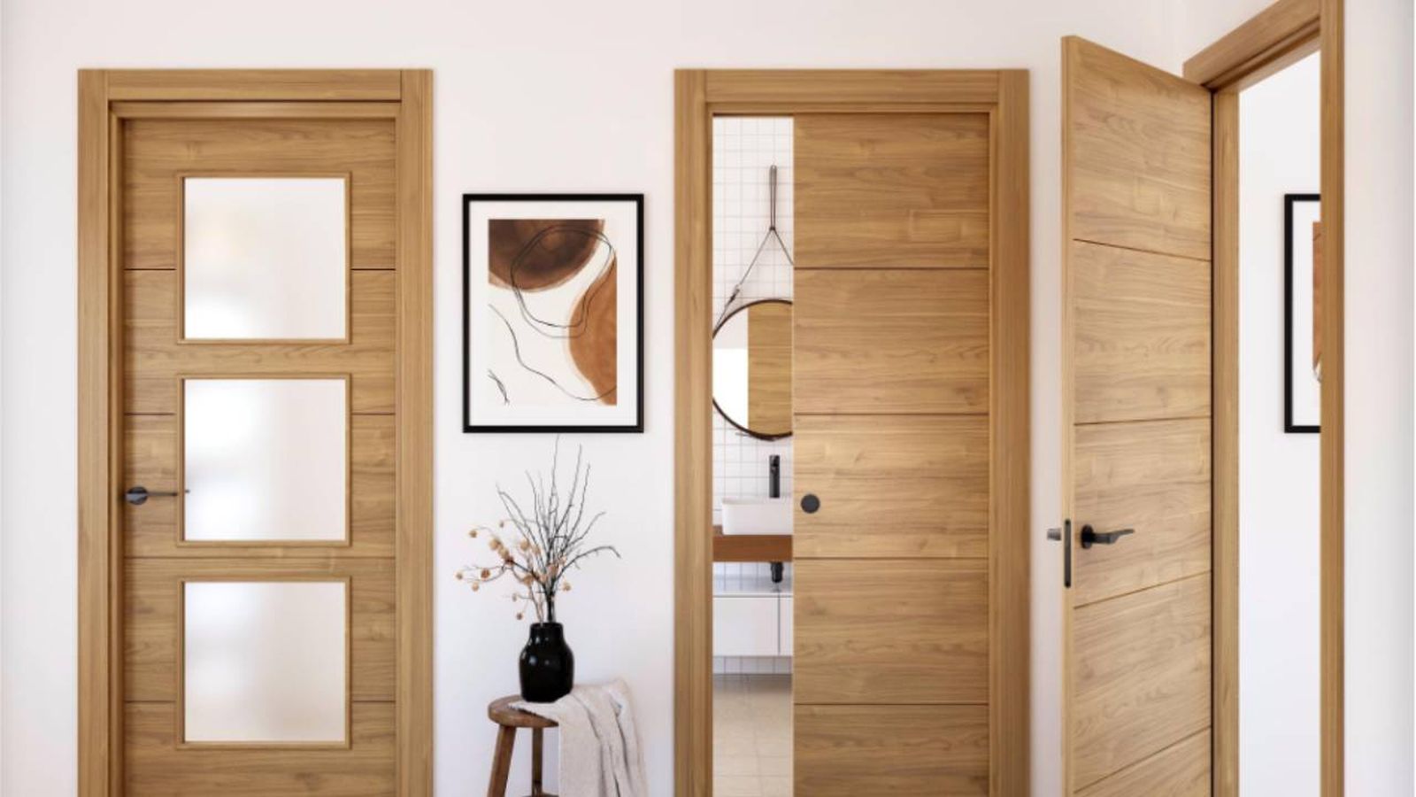 pasillo puertas marrones