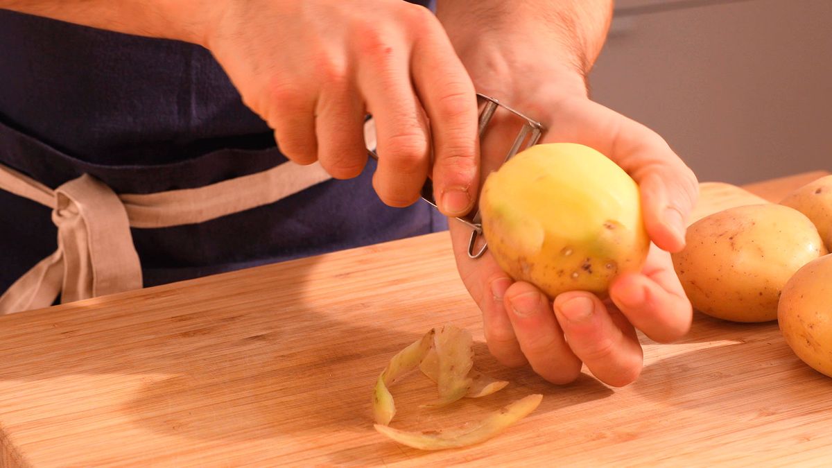 Patatas a lo pobre   Paso 1