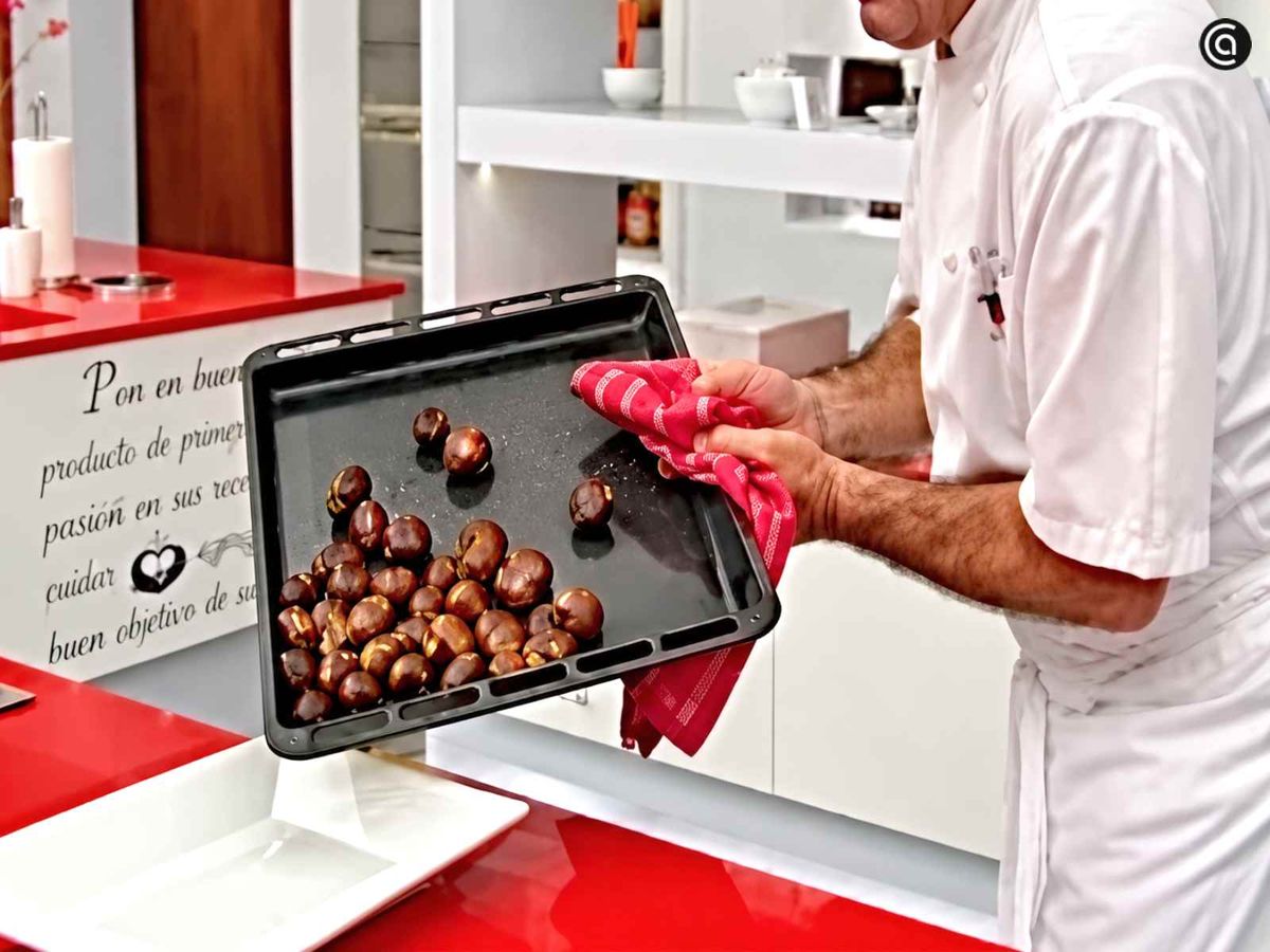Saca las castañas del horno