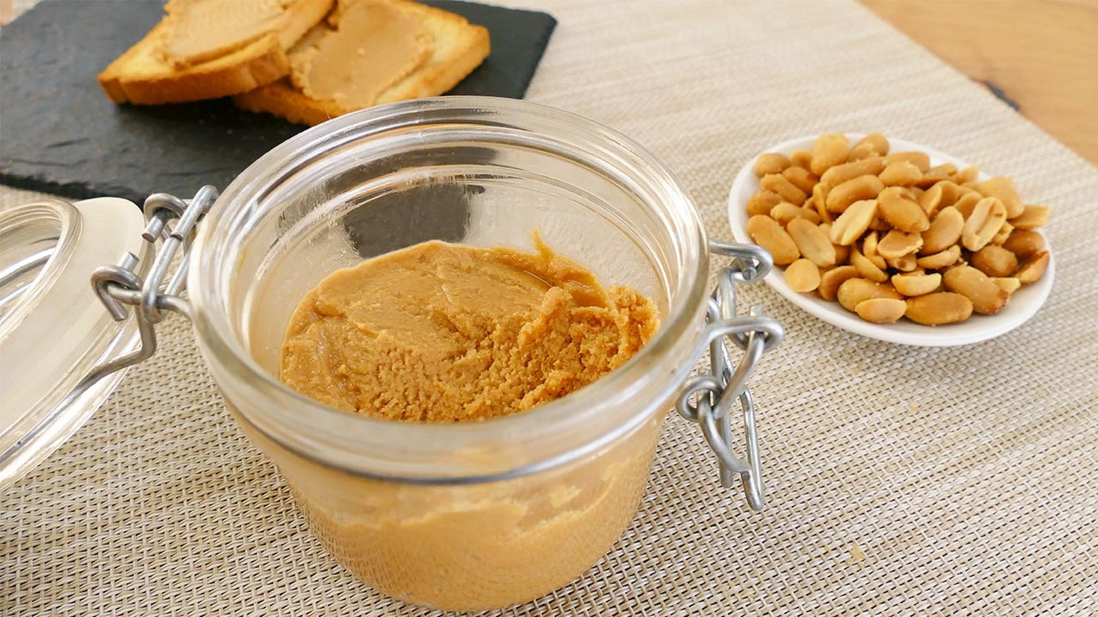 Crema de cacahuete casera