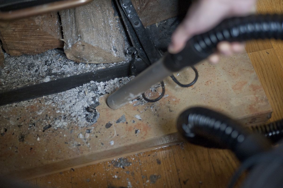 Bricomania 682 Aspirador de cenizas p2