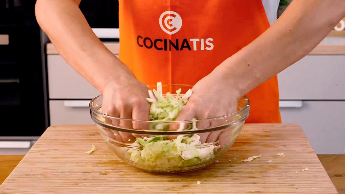 Receta de chucrut, col fermentada al estilo alemán  paso 2