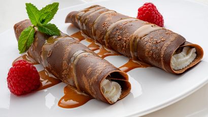 Crepes con masa de chocolate, receta de Karlos Arguiñano