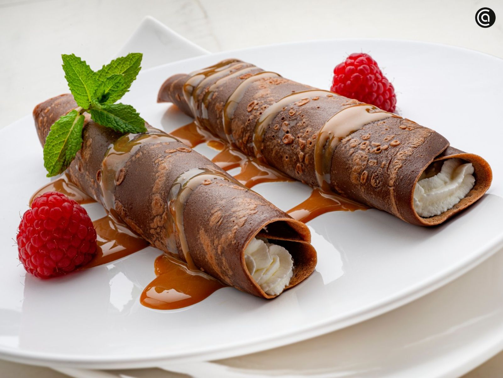 Crepes con masa de chocolate, receta de Karlos Arguiñano