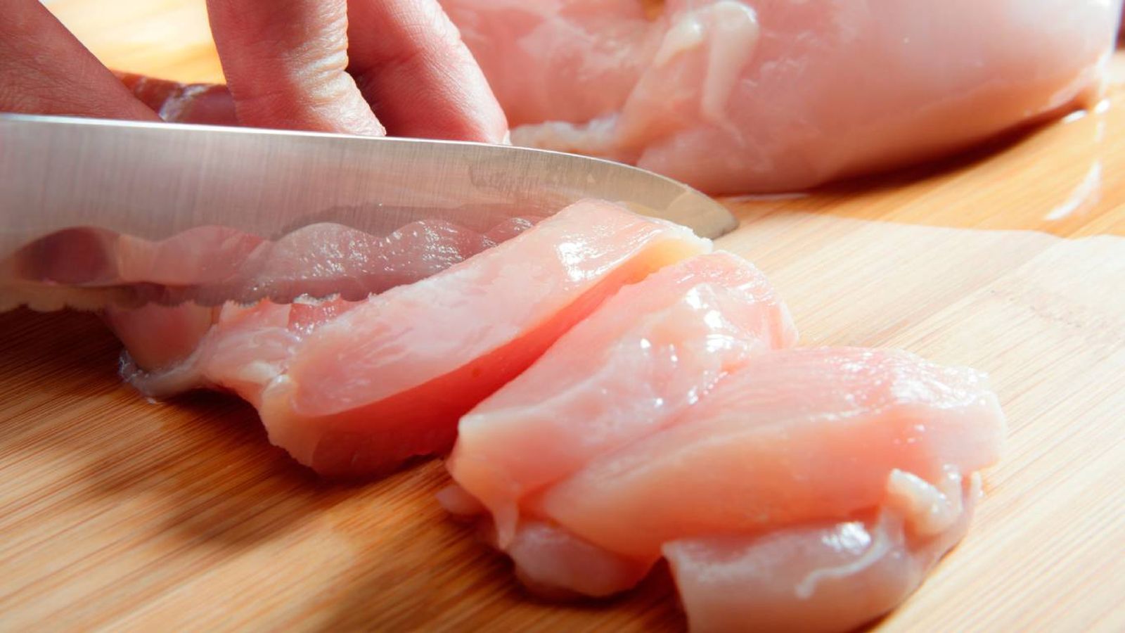 Los utensilios de cocina también pueden contaminar