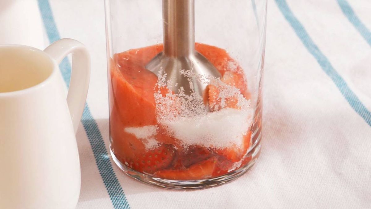 Receta ensalada de fresas, espinacas y queso  de cabra  paso 1