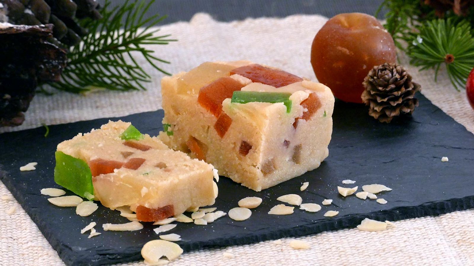 Receta de turrón de mazapán y frutas confitadas