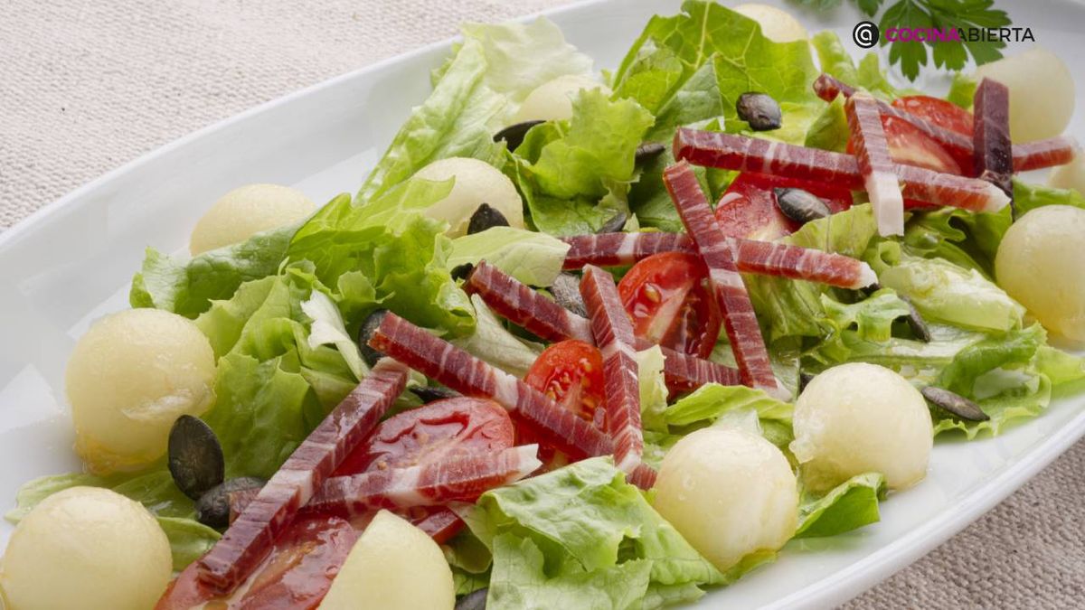 Ensalada de melón con jamón