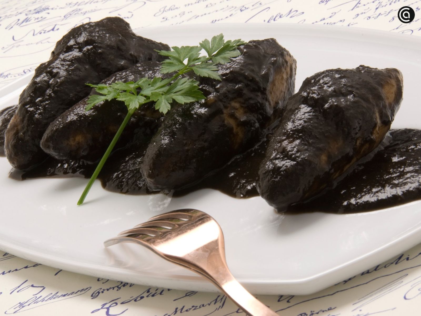 Calamares en su tinta, receta de Karlos Arguiñano