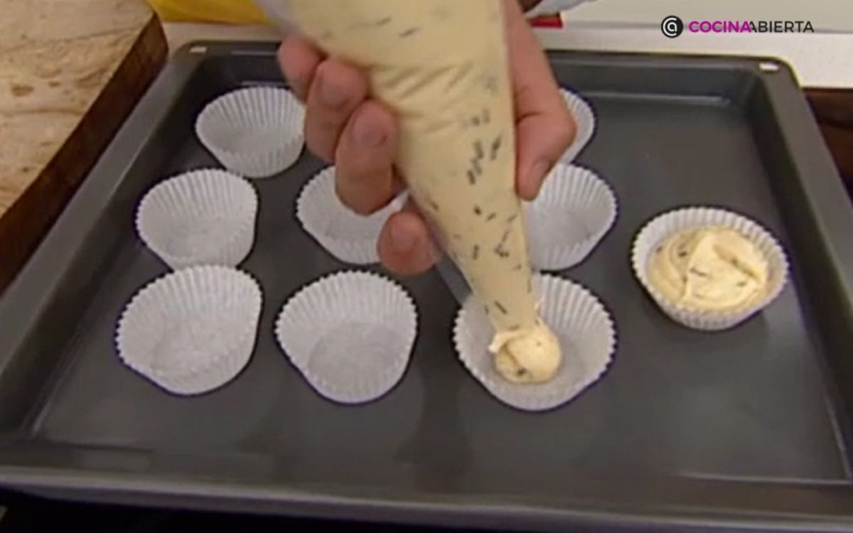 Magdalenas de mandarina - paso 3