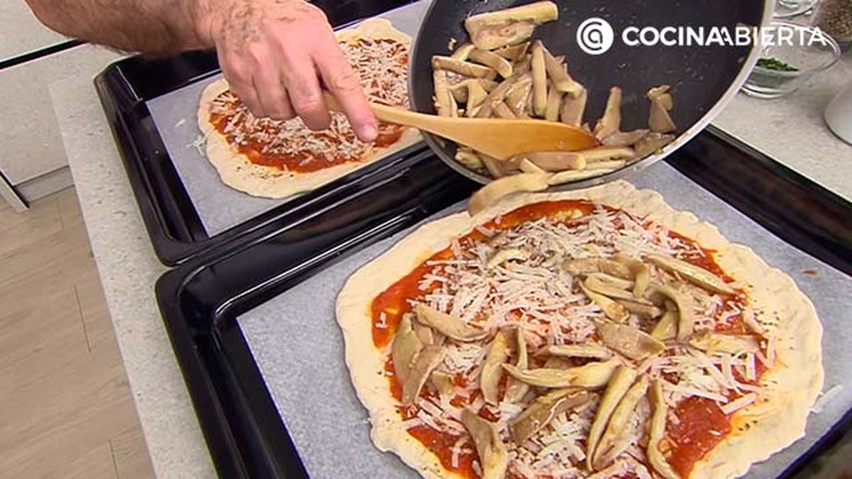 receta pizza setas queso jamon ka paso 5