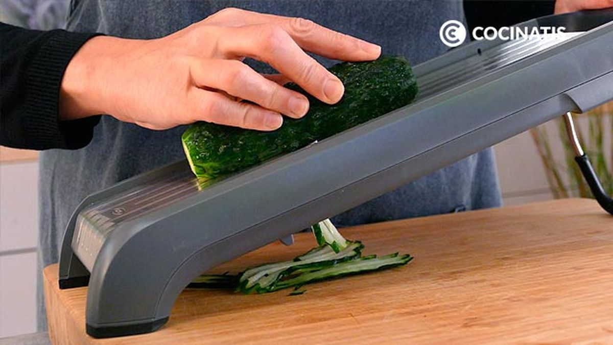 Receta de ensalada griega con pasta  paso 3