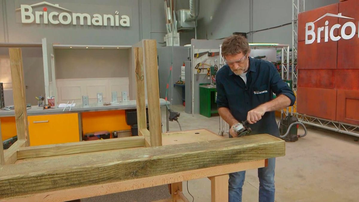 Brico 933 madera efecto rustico paso5