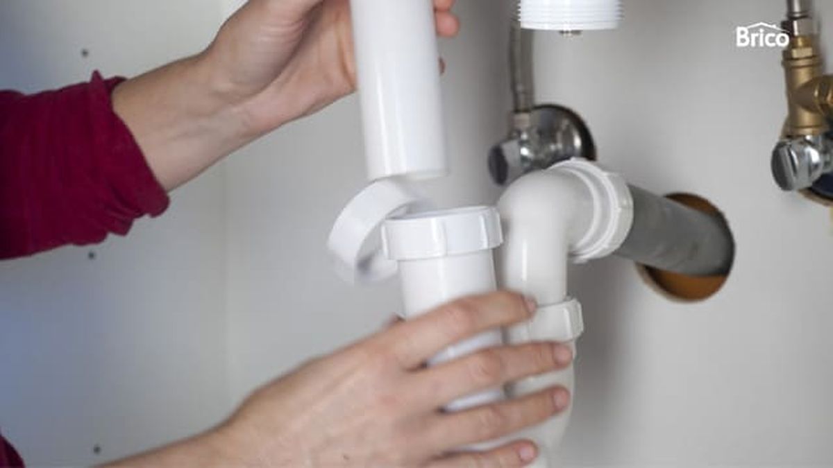 Bricomania 687 Instalar lavavajillas paso7