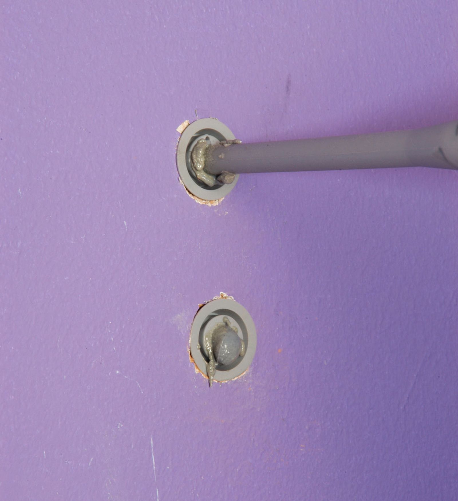 Cómo fijar un soporte para TV paso 6 Cómo fijar un soporte para TV paso 6