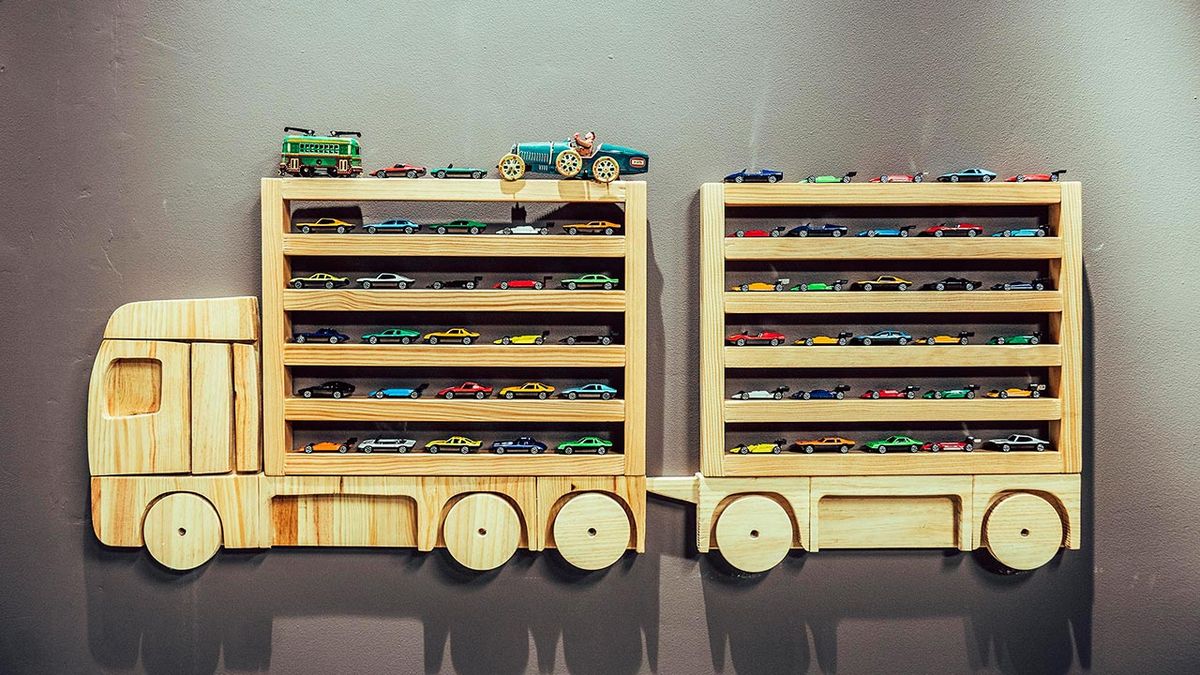 Como hacer una estantería con forma de camion