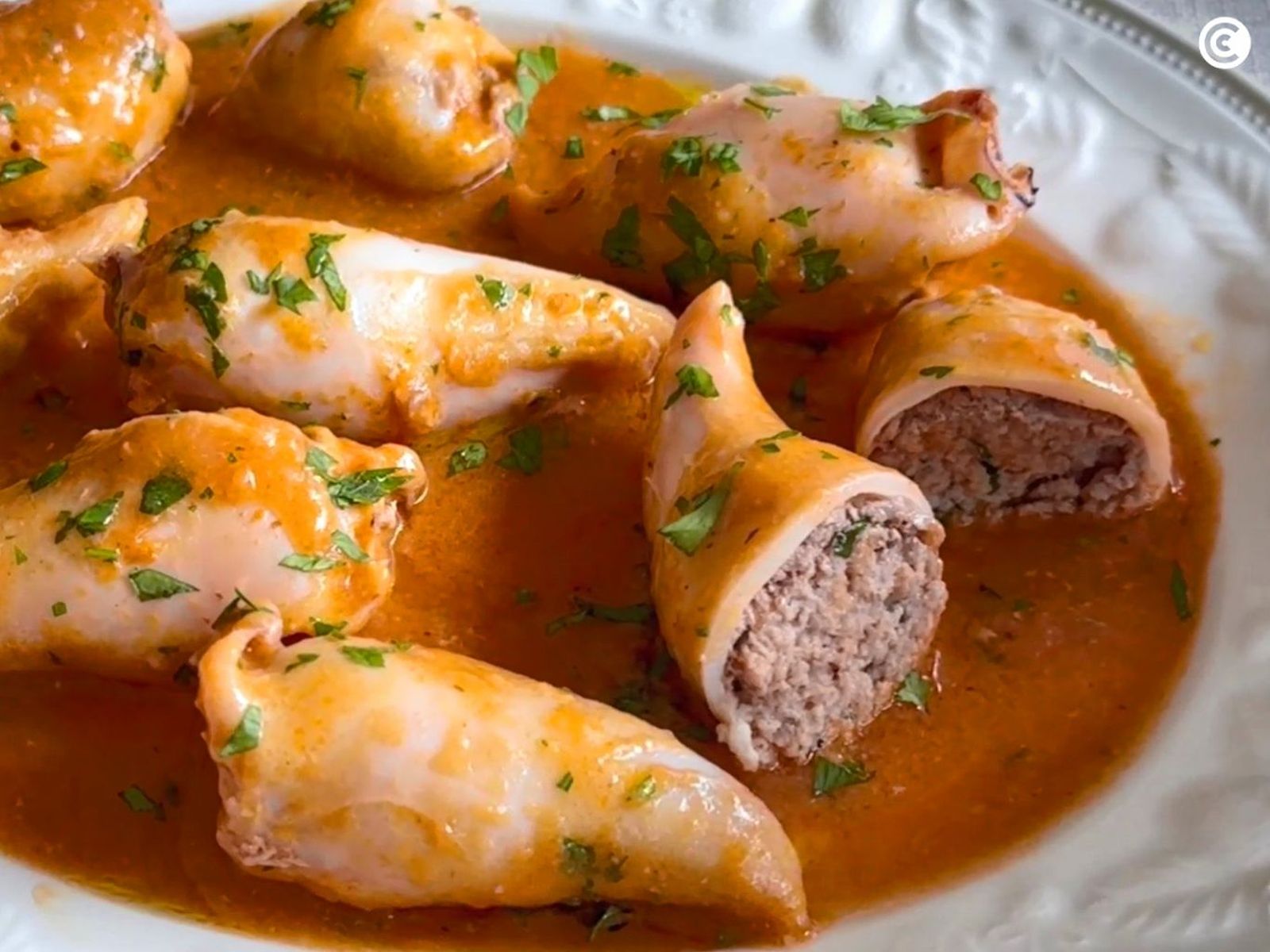 Calamares rellenos en salsa
