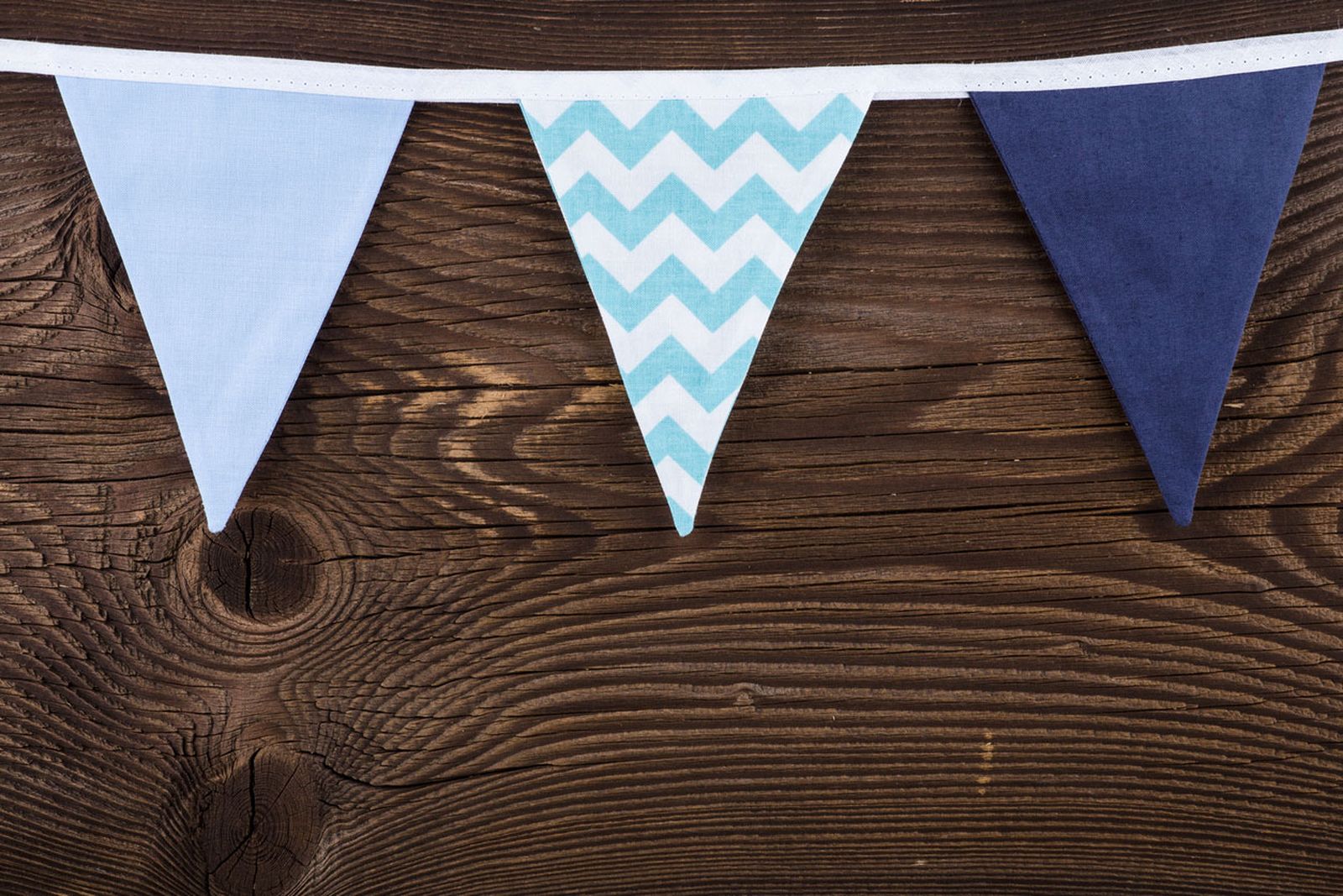 Decorar mesa de postres o cumpleaños de estilo marinero   banderines