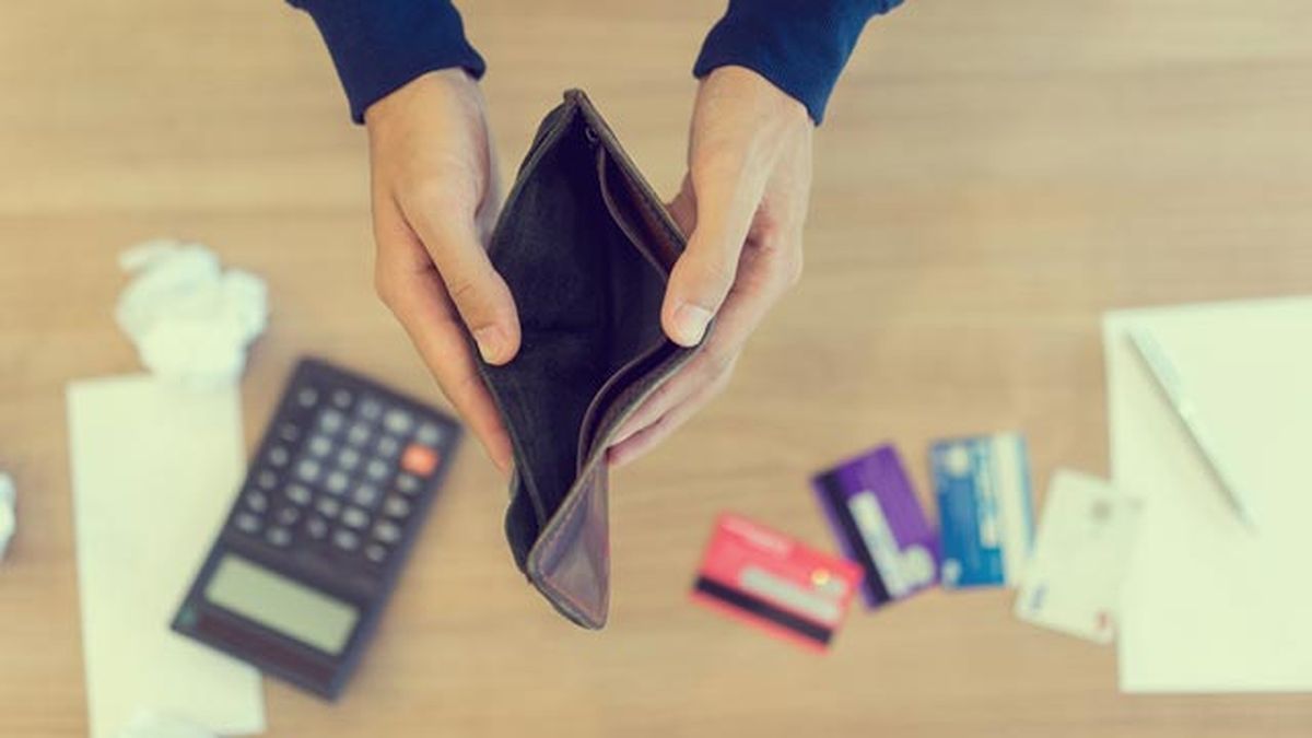 como ahorrar en la nueva factura de la luz consejos