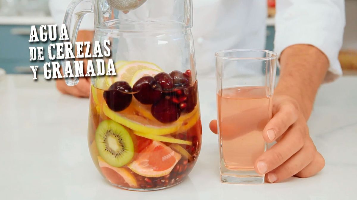 CABI0086NV17 agua de cerezas y granada