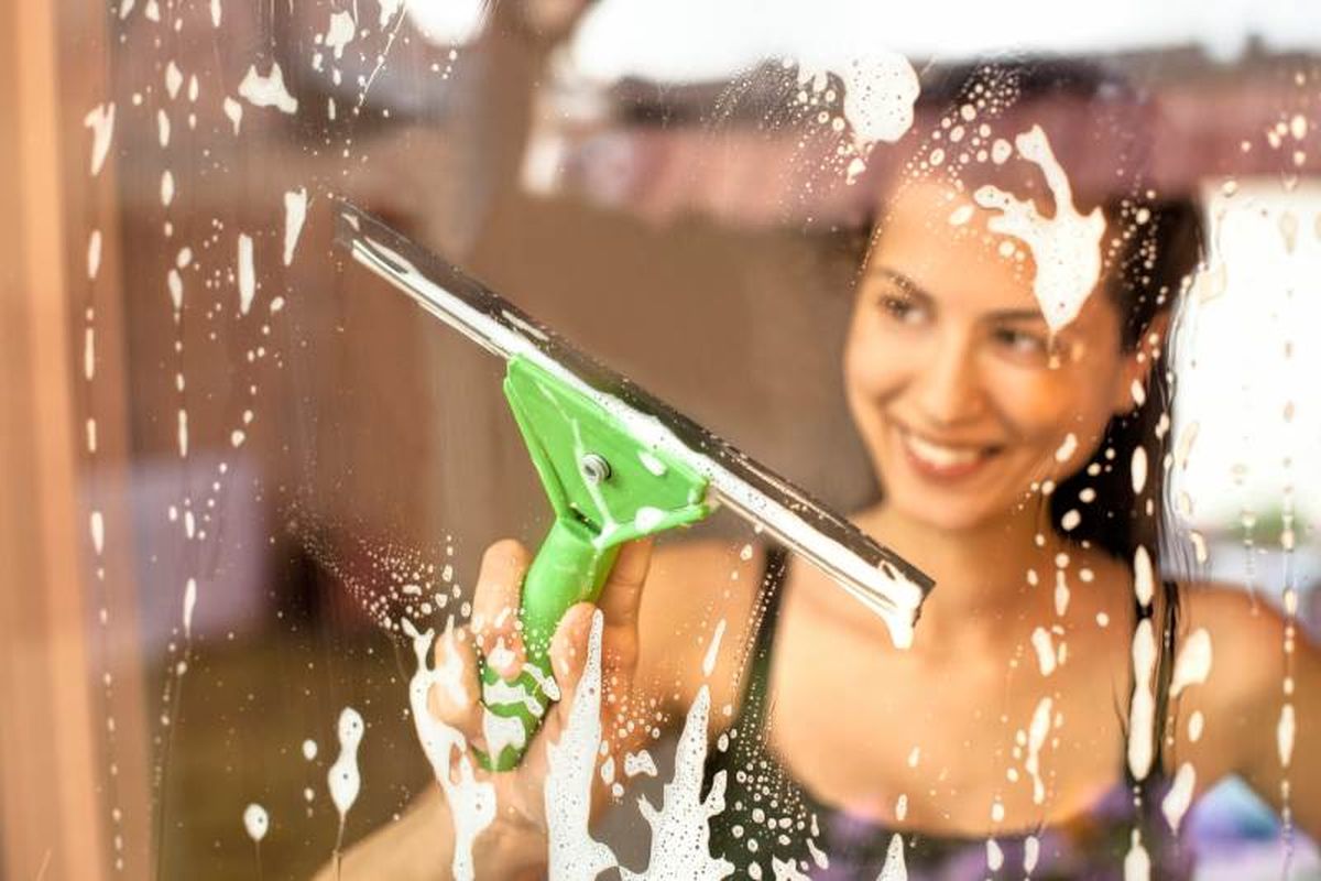 Estos limpiacristales de silicona no dejan marcas ni huellas