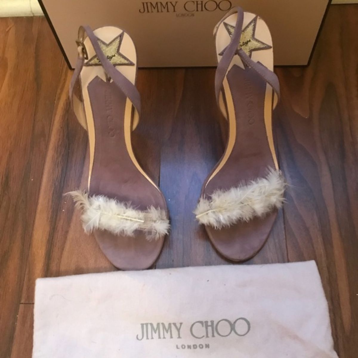 Sandalias con plumas de Jimmy Choo