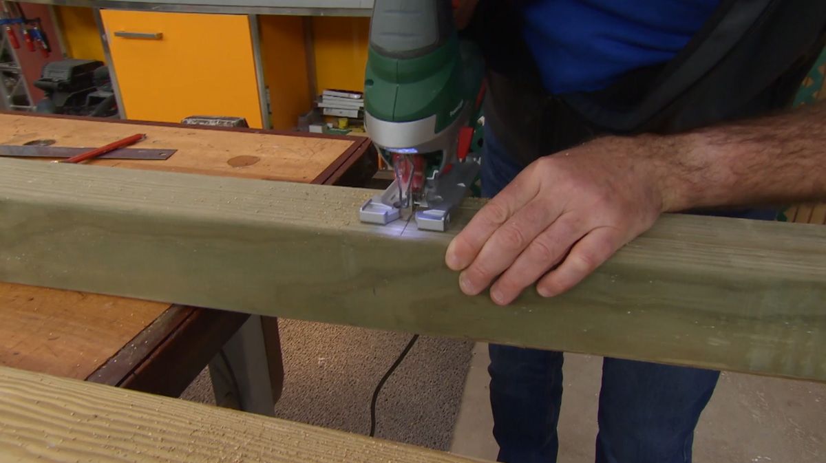 Cómo hacer una celosía móvil paso 1