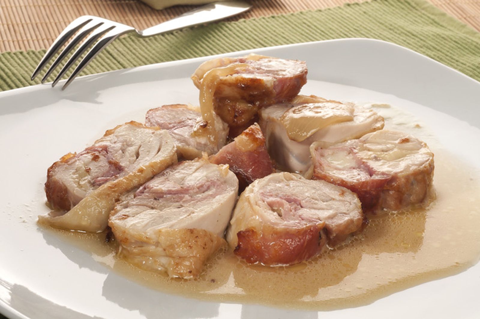 muslos pollo rellenos