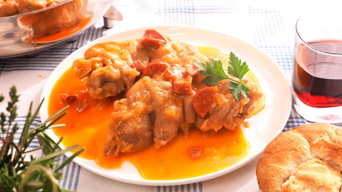 Manitas de cerdo en salsa paso 7