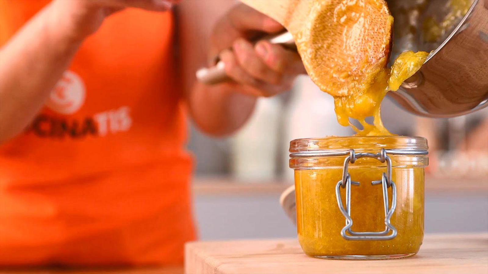 Guárdala en un tarro hermético Receta de mermelada de melocotón y manzana (sin azúcar) paso 4