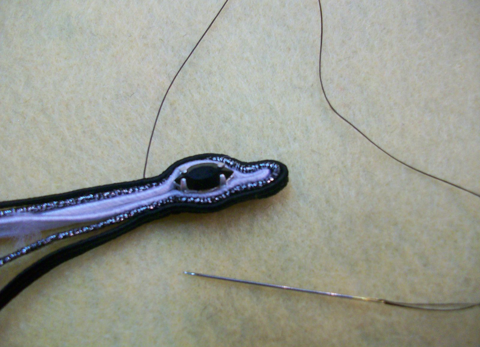 tecnica soutache adorno paso2 tecnica soutache adorno paso2