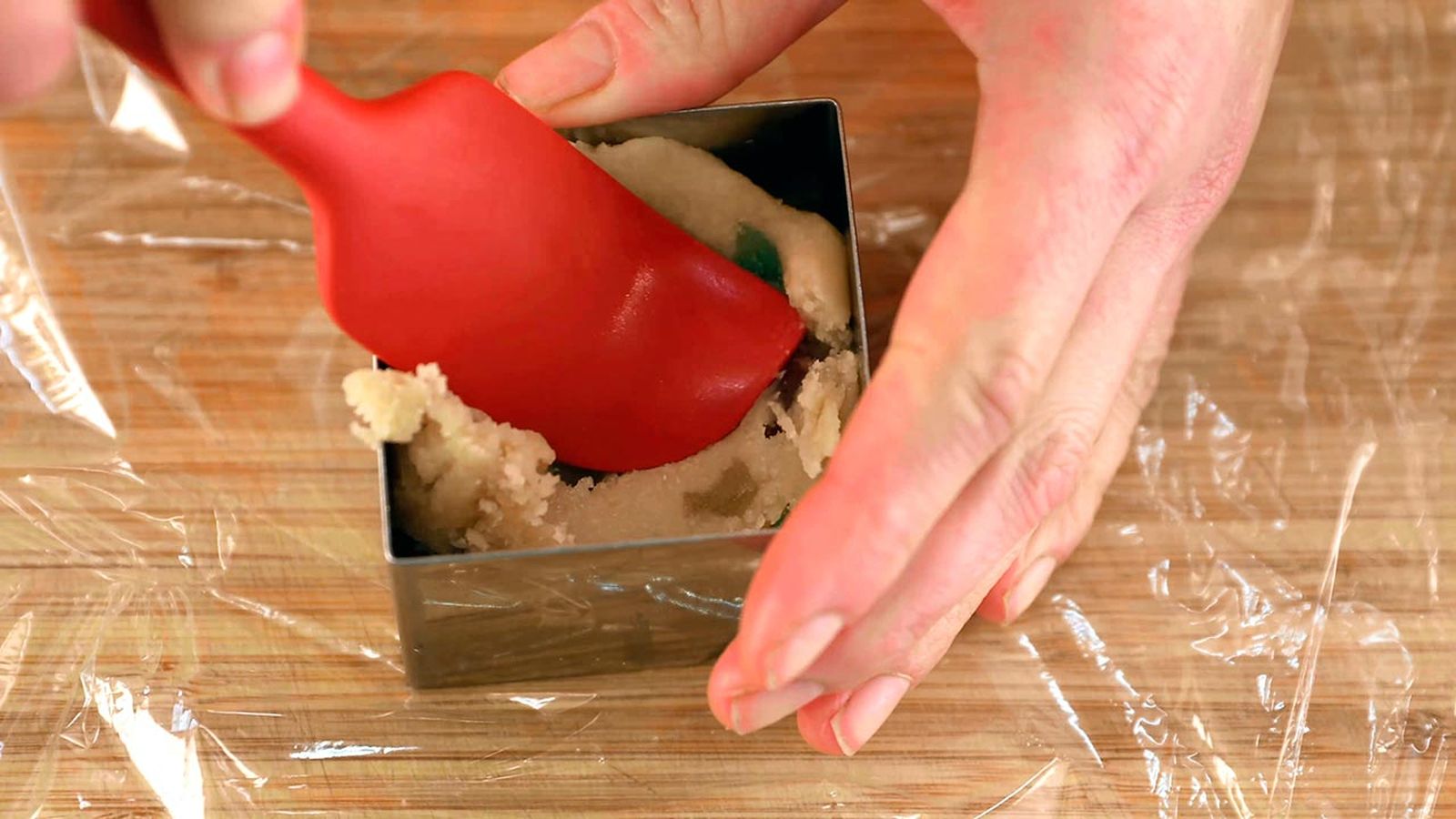 Receta de turrón de mazapán y frutas confitadas paso 4 Receta de turrón de mazapán y frutas confitadas paso 4