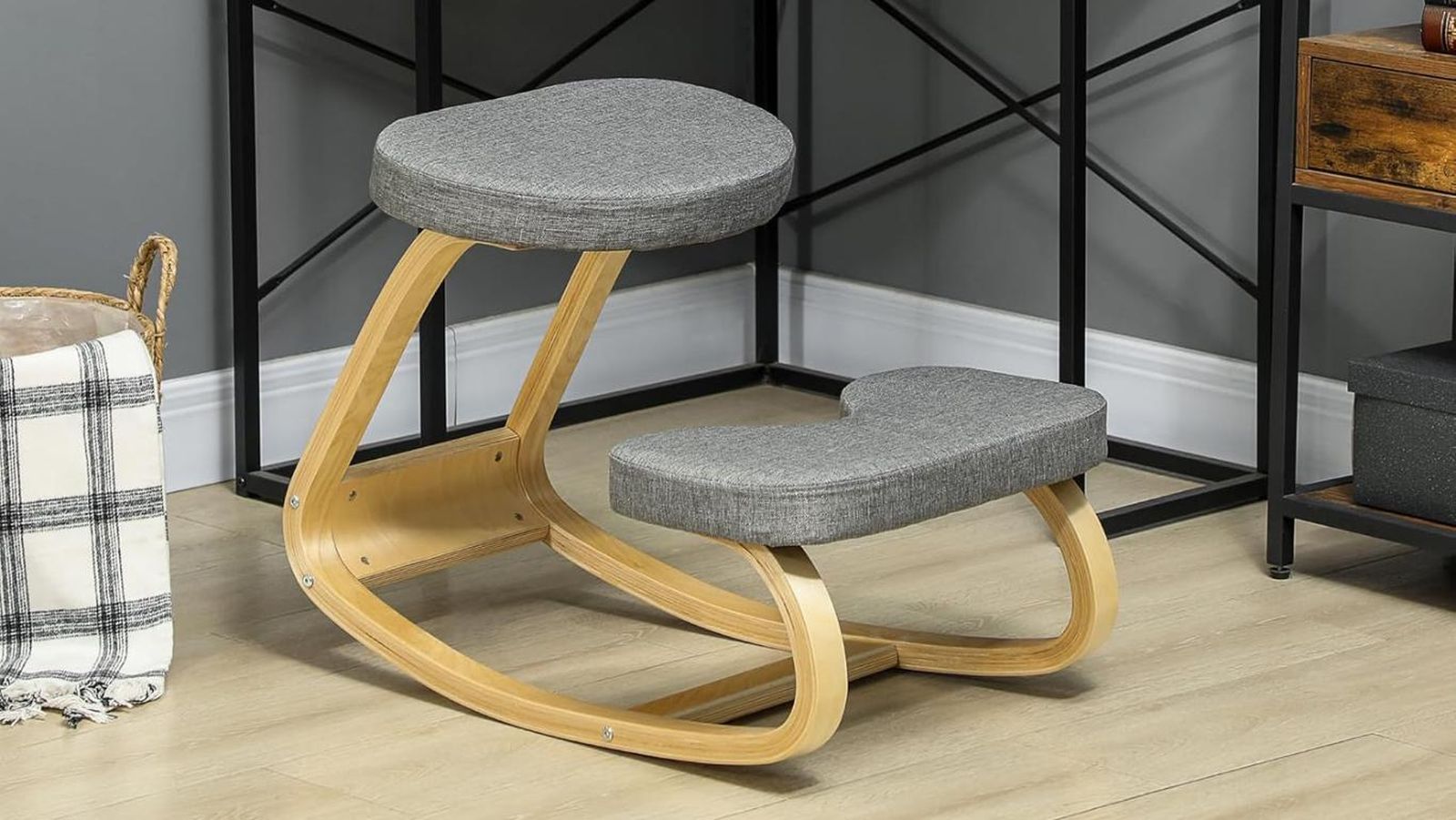 Silla ergonómica de rodillas.