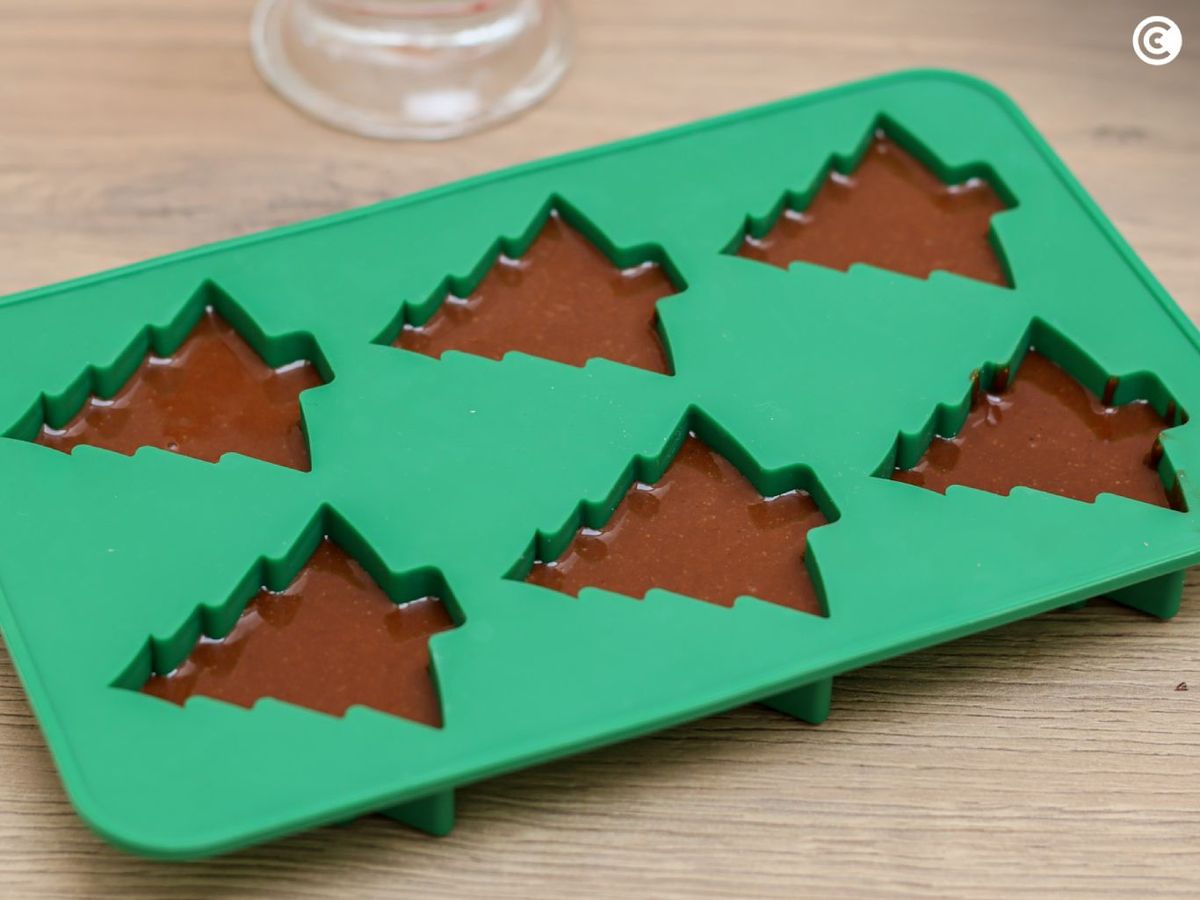 Relleno para los bombones veganos en molde navideño