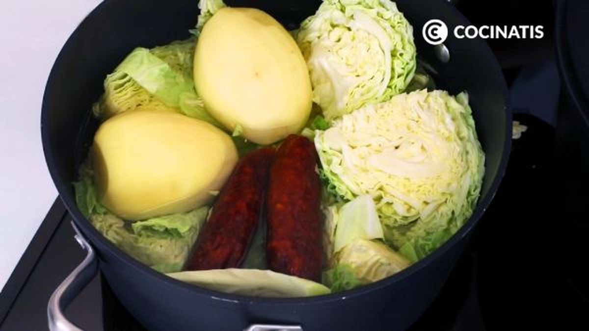 CTIS1011 receta cocido gallego paso 3