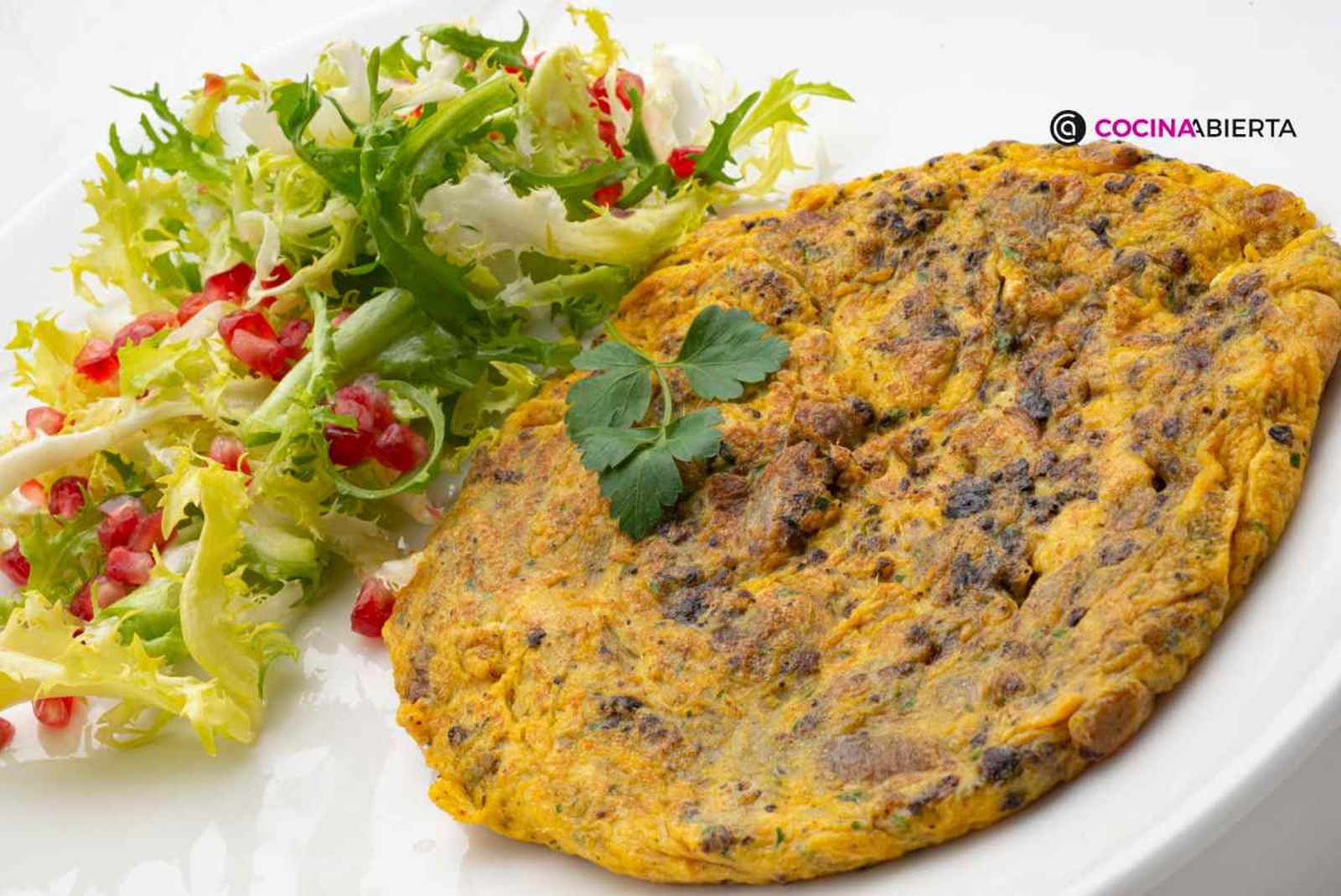Una tortilla jugosa y fácil de hacer en casa Una tortilla jugosa y fácil de hacer en casa