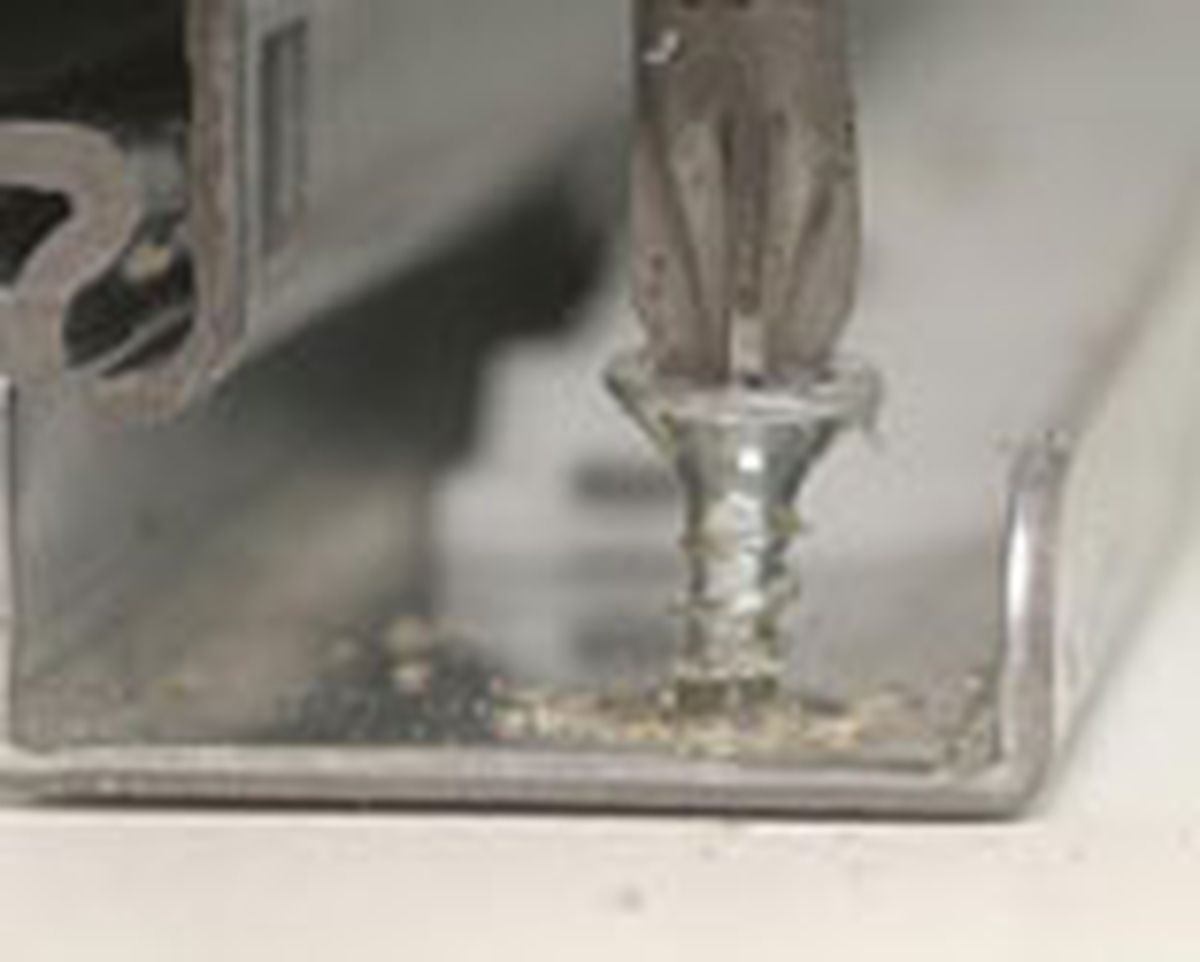 briconsejo2_0447 Contenedor limpieza extraíble paso 2