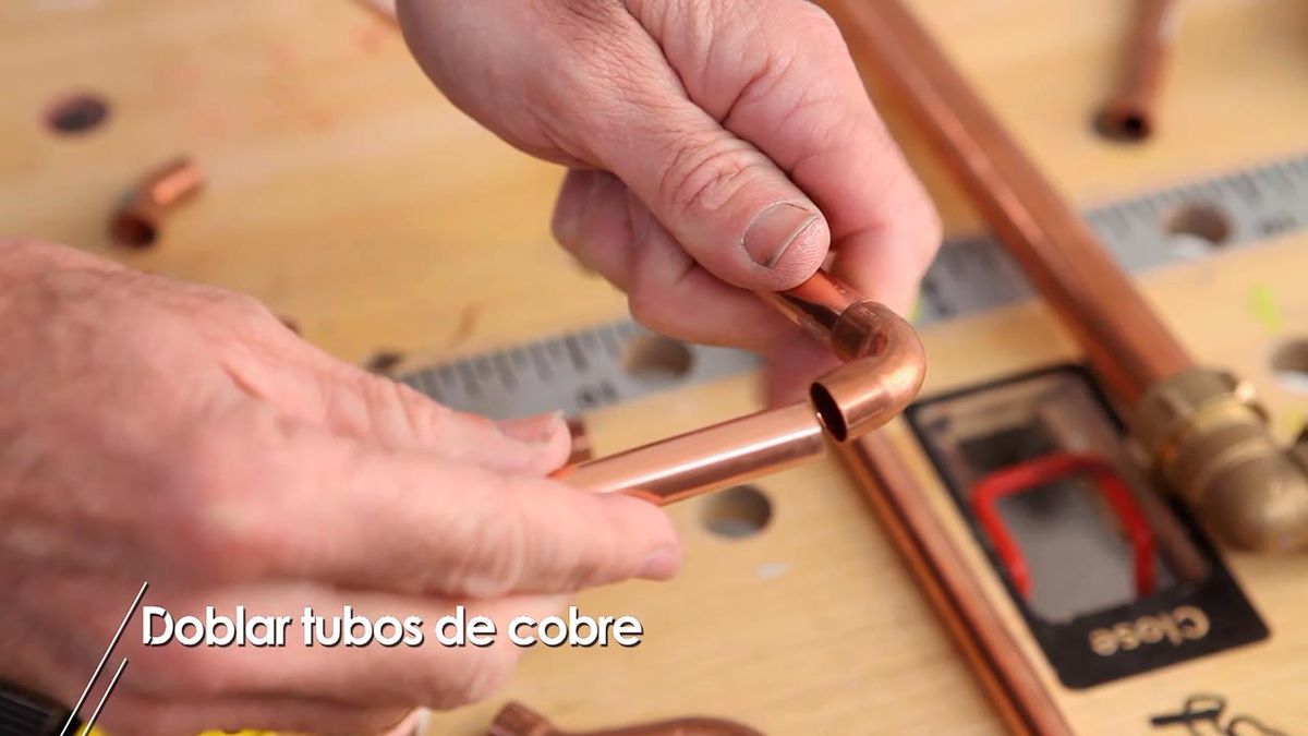 Como doblar tubos de cobre paso a paso paso 3