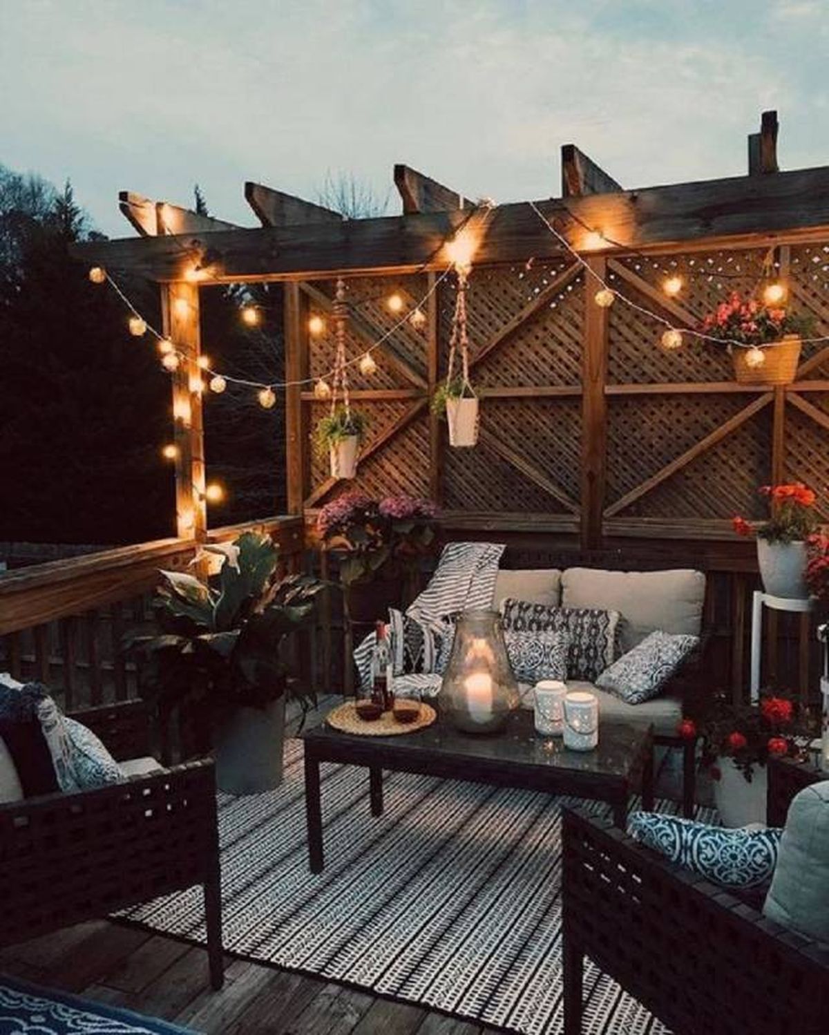 Descubre las diferentes soluciones para iluminar la terraza y crear un ambiente único 12