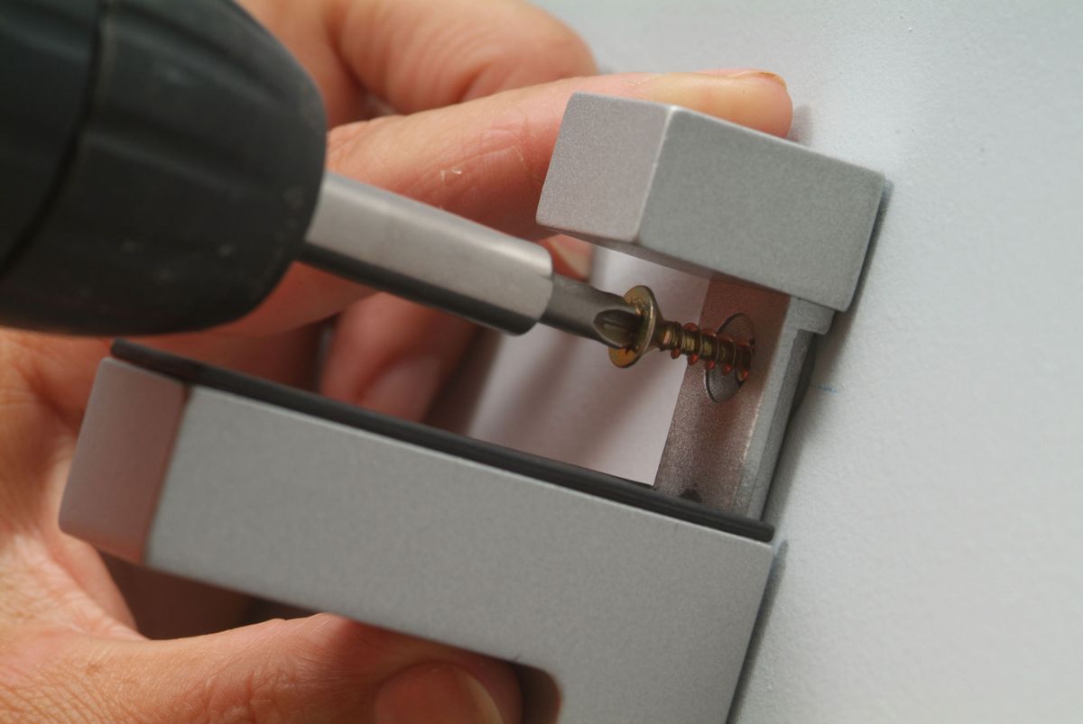 Tacos para pesos ligeros en yeso laminado paso 5