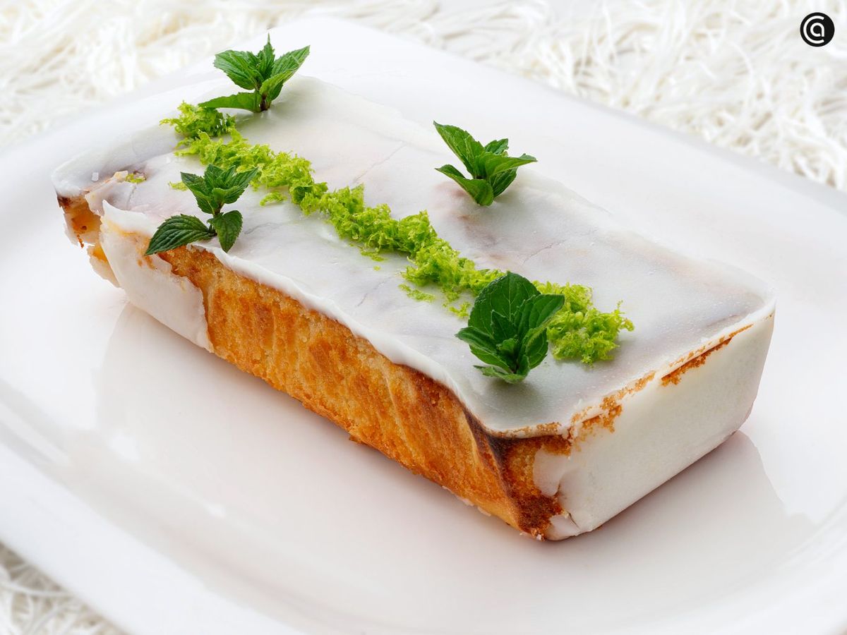 Pastel de limón glaseado de Eva Arguiñano