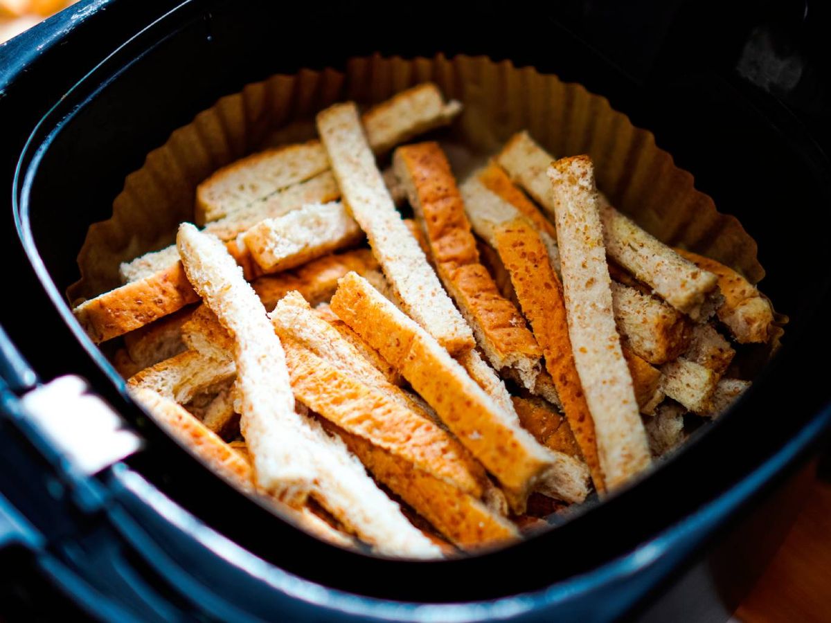 El papel vegetal o de horno es perfecto para evitar que los alimentos se peguen