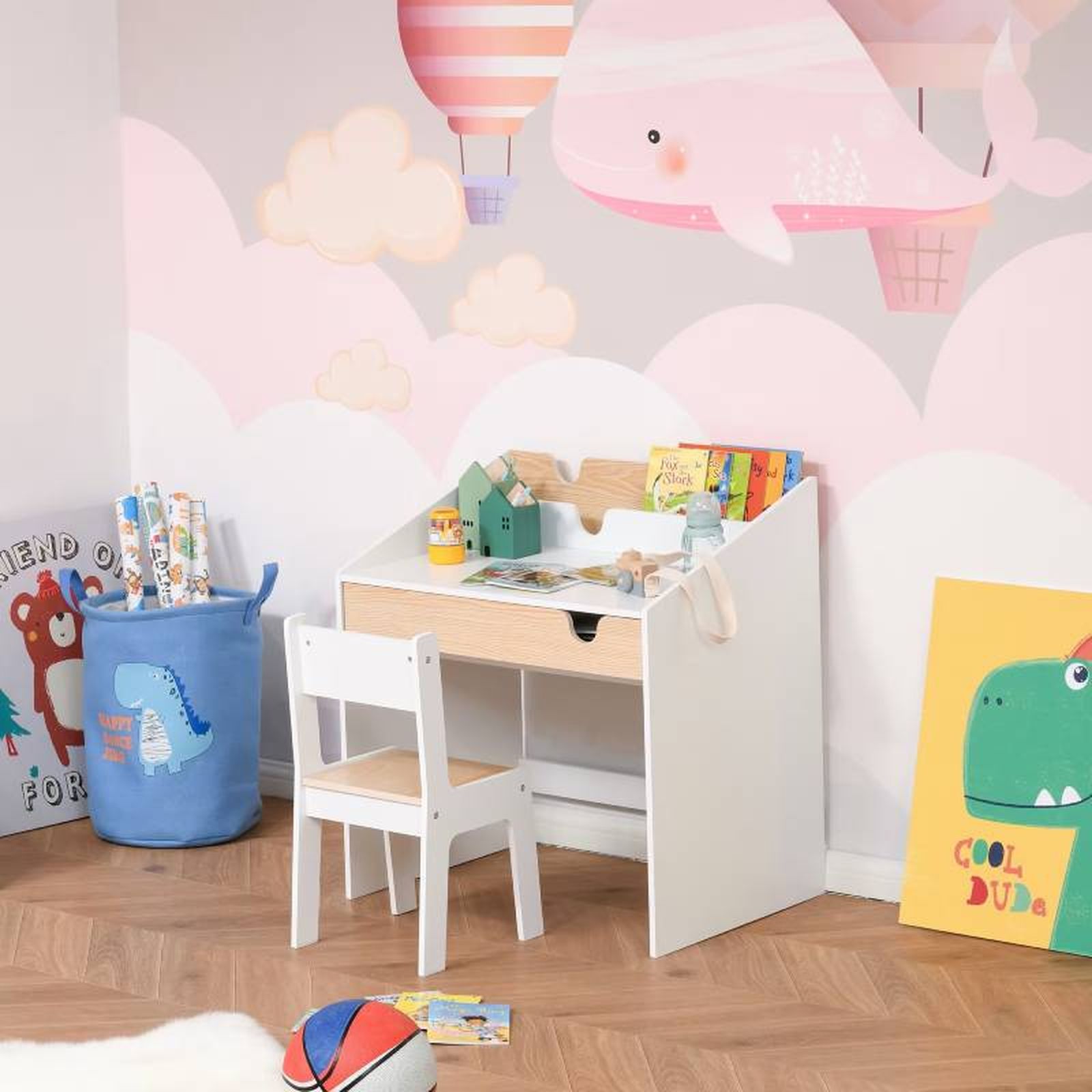 Escritorio infantil de Homcom. Escritorio infantil de Homcom.