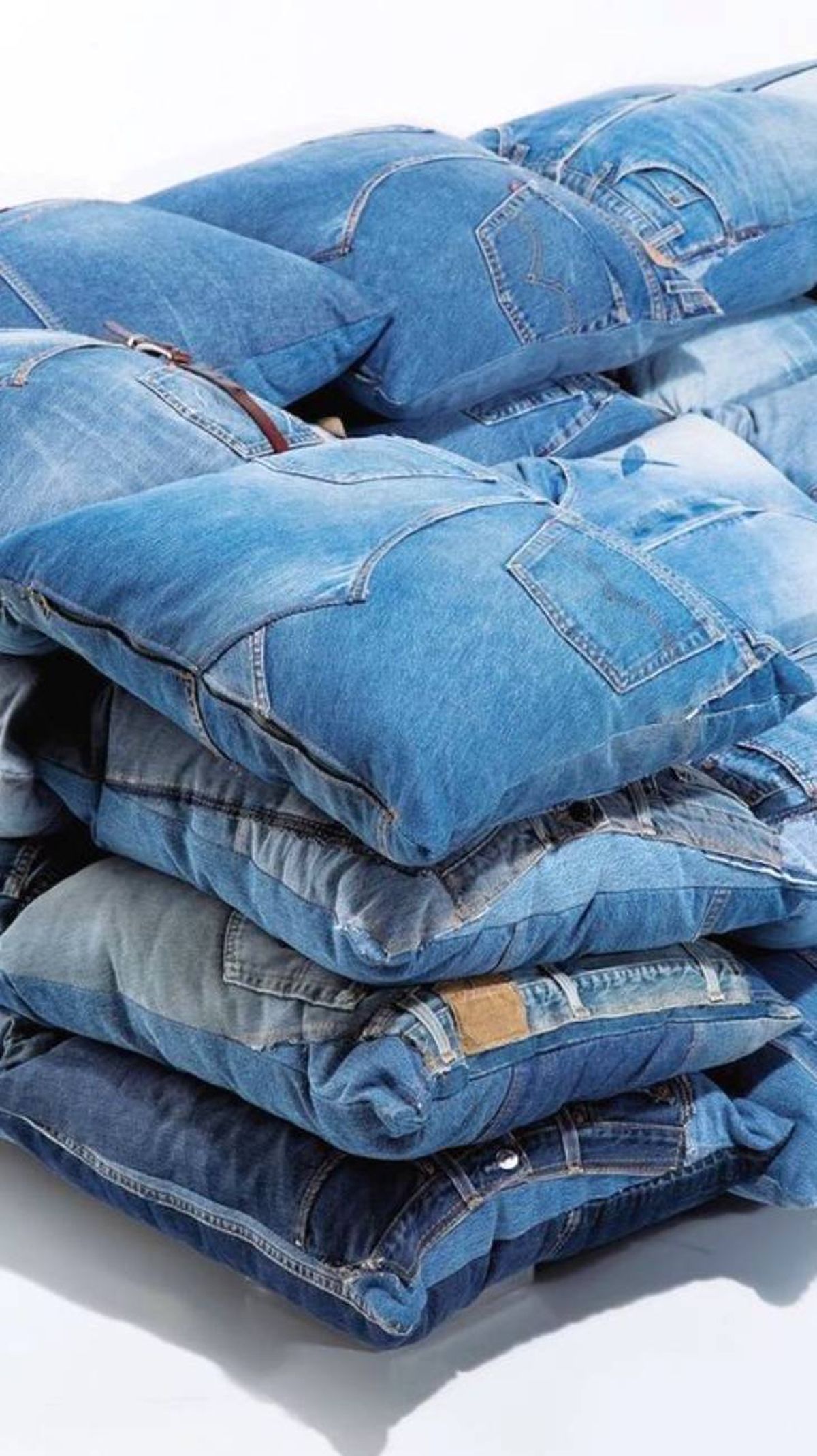 funda para cojines como reutilizar tus pantalones vaqueros viejos