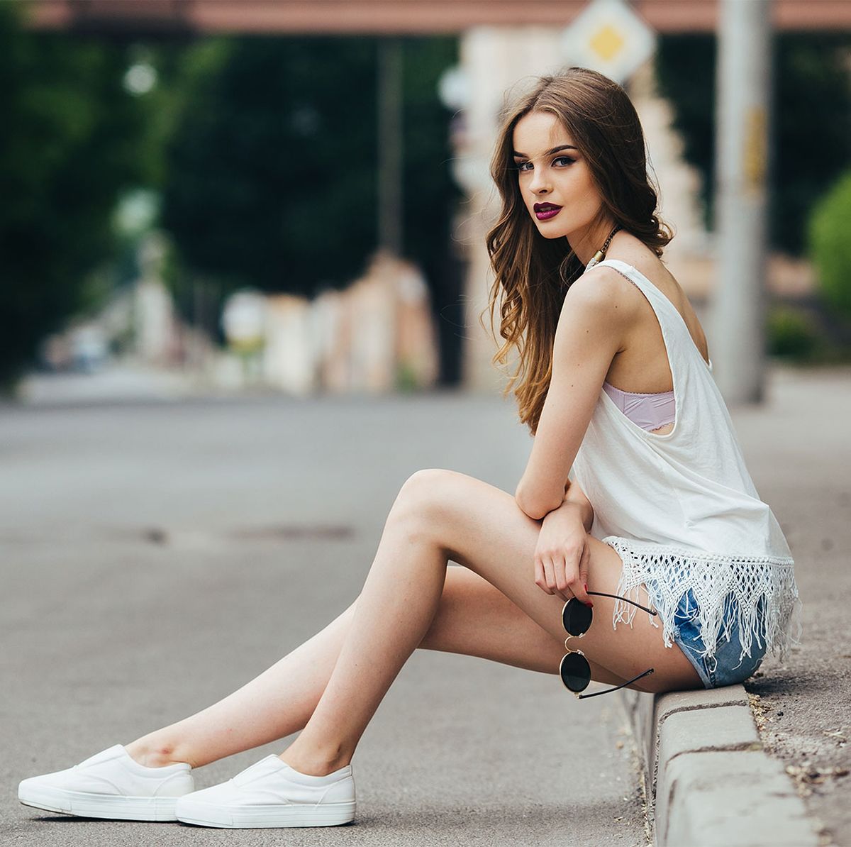 belleza poses sentada