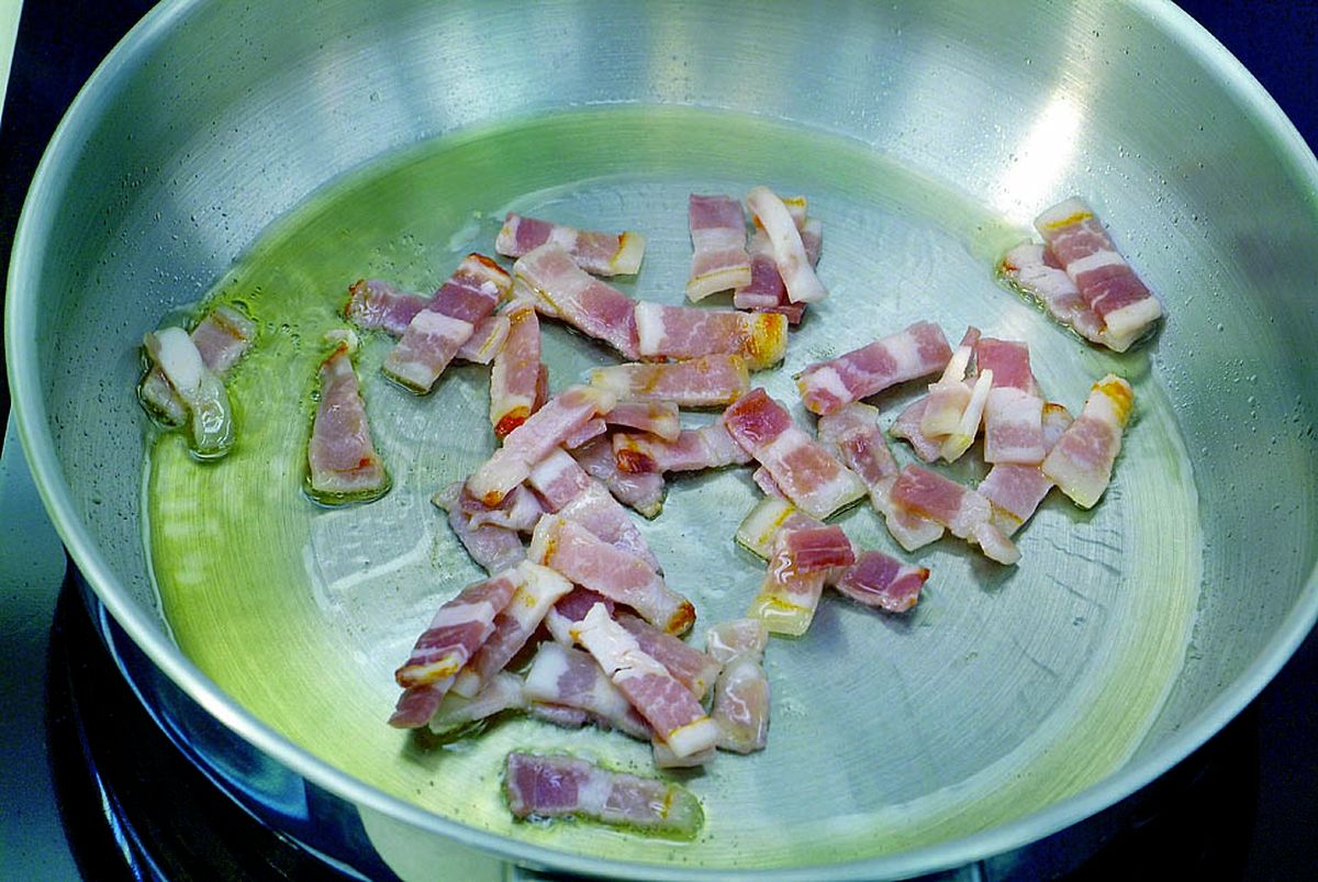 receta espaguetis salsa carbonara paso5