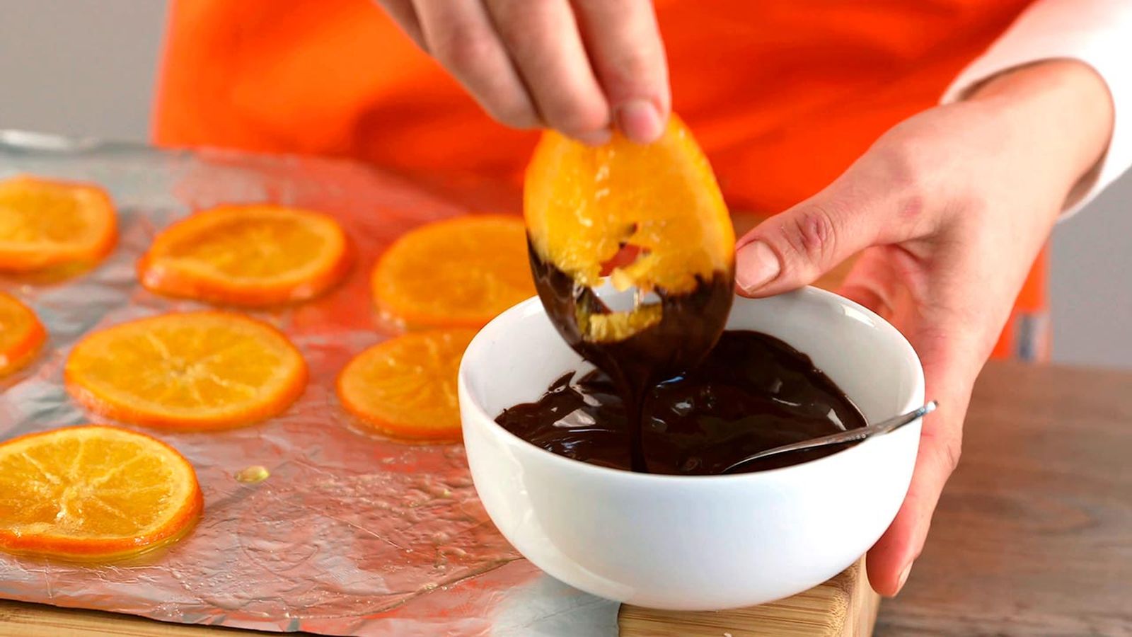 Receta de naranjas confitadas con chocolate paso 5 Receta de naranjas confitadas con chocolate paso 5