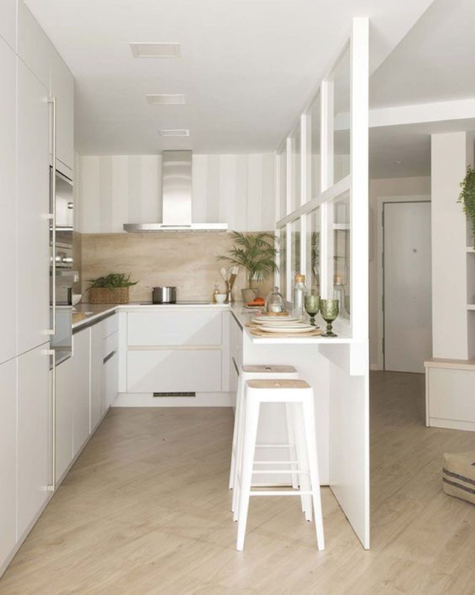 Cocinas pequeñas abiertas al salón espacios luminosos, versátiles y multifuncionales 6 Cocinas pequeñas abiertas al salón espacios luminosos, versátiles y multifuncionales 6